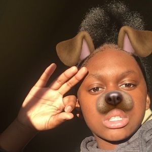 Meet your Posher, Deanna